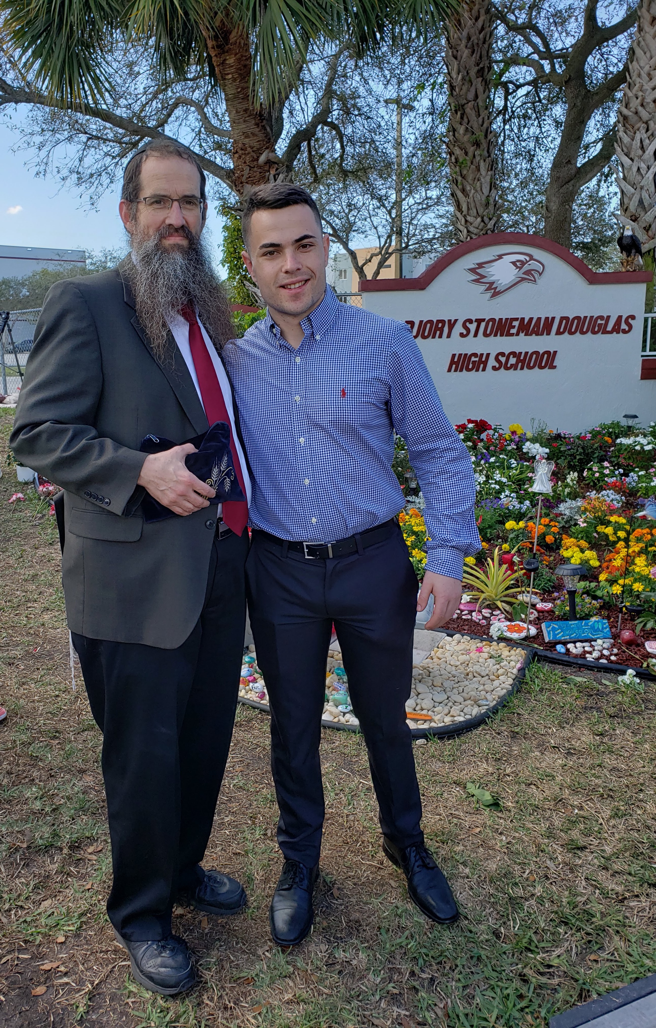 Rabbi Avraham and Chanie Friedman, Chabad of Coral Springs, FL  The Power of the Meshaleach
