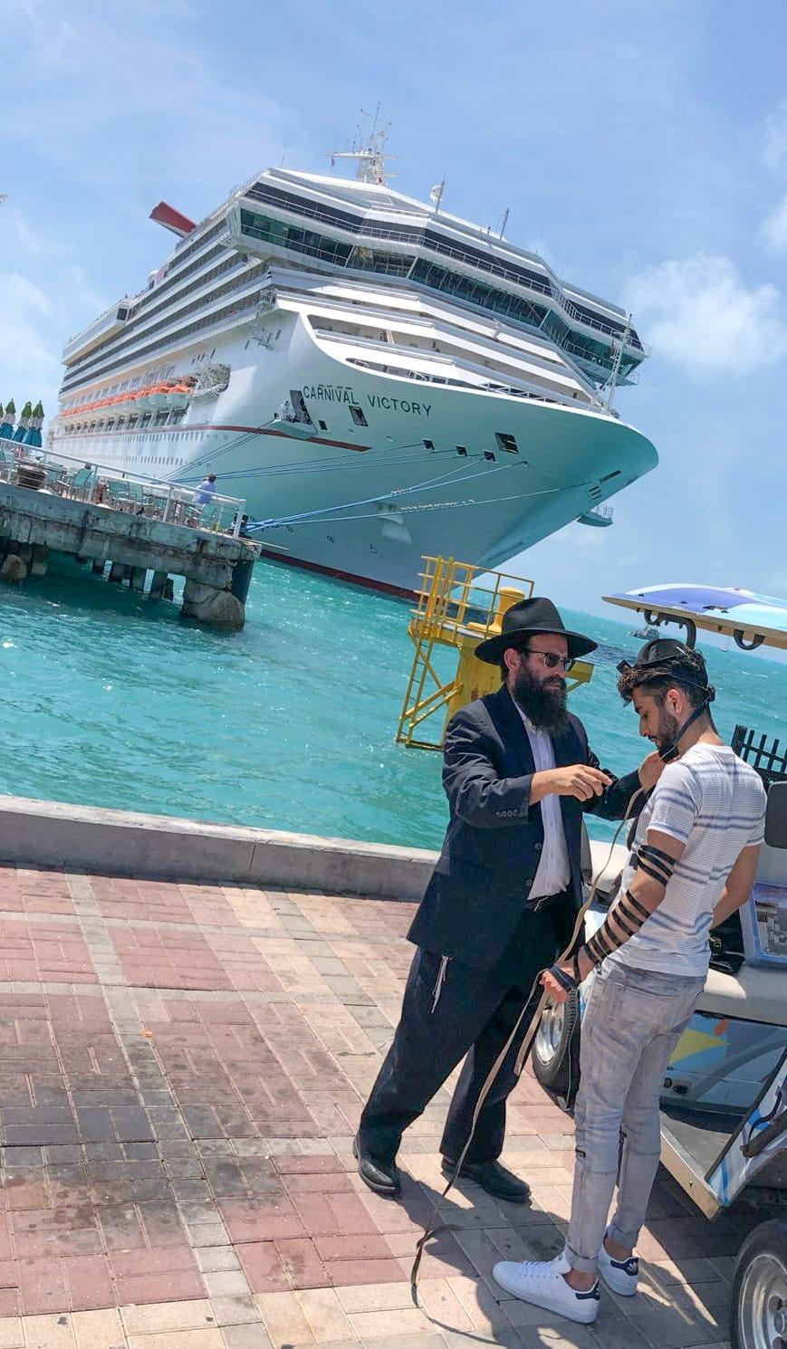 Rabbi Yaakov and Chanie Zucker, Chabad of the Florida Keys, Key West, FL    The Key to a Jewish Heart, Part I